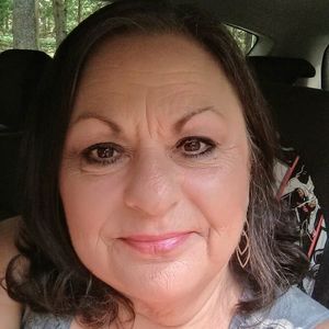 Meet your Posher, Deana